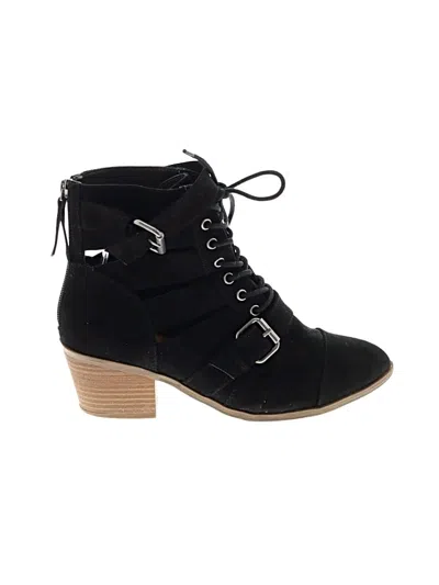 Pre-owned Universal Thread Ankle Boots In Black