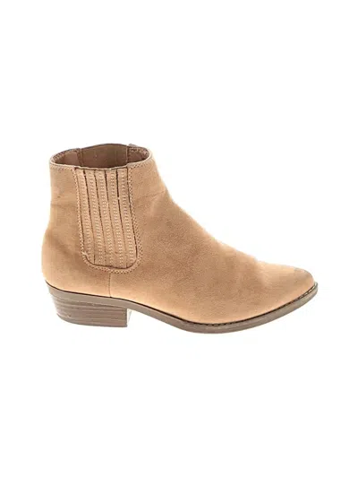 Pre-owned Universal Thread Ankle Boots In Brown