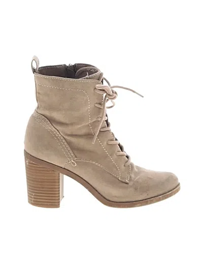 Pre-owned Universal Thread Ankle Boots In Brown