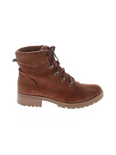 Pre-owned Universal Thread Ankle Boots In Brown
