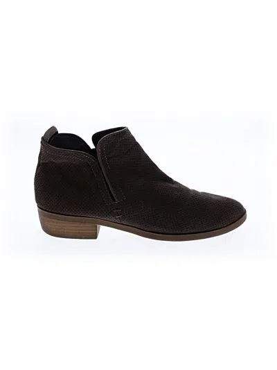 Pre-owned Universal Thread Ankle Boots In Brown
