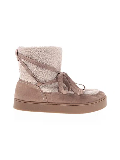 Pre-owned Universal Thread Ankle Boots In Tan