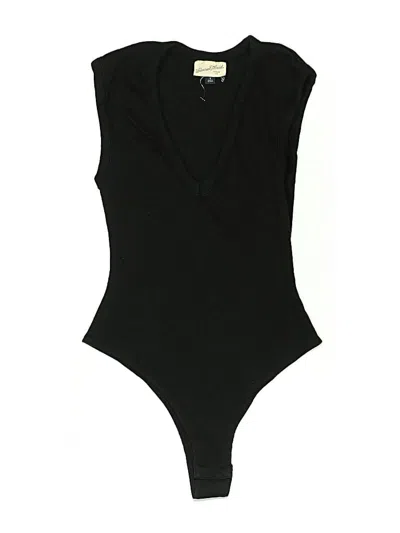 Pre-owned Universal Thread Bodysuit In Black