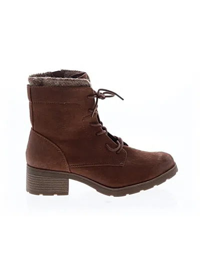 Pre-owned Universal Thread Boots In Brown