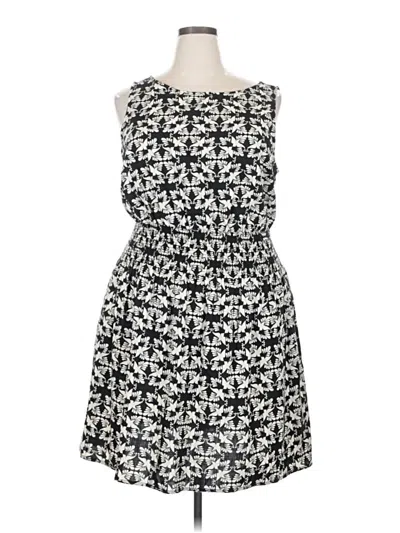 Pre-owned Universal Thread Casual Dress In Black