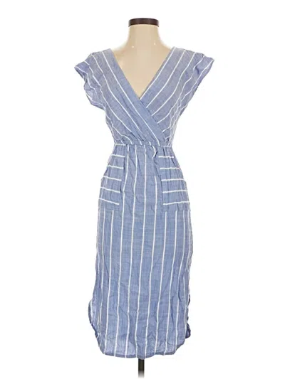 Pre-owned Universal Thread Casual Dress In Blue