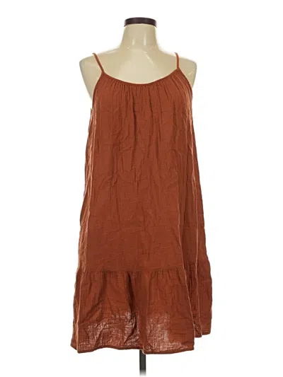 Pre-owned Universal Thread Casual Dress In Brown