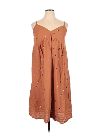 Pre-owned Universal Thread Casual Dress In Brown