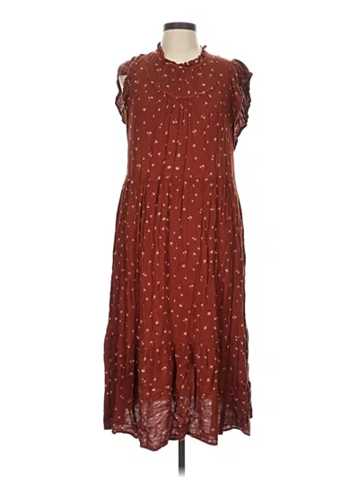 Pre-owned Universal Thread Casual Dress In Burgundy
