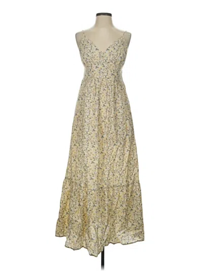 Pre-owned Universal Thread Casual Dress In Gold
