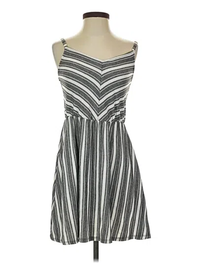 Pre-owned Universal Thread Casual Dress In Gray