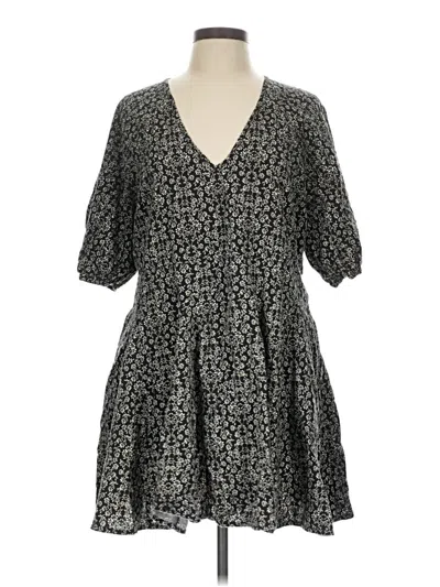 Pre-owned Universal Thread Casual Dress In Gray
