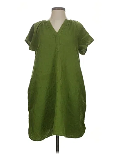 Pre-owned Universal Thread Casual Dress In Green