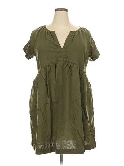 Pre-owned Universal Thread Casual Dress In Green