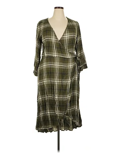 Pre-owned Universal Thread Casual Dress In Green
