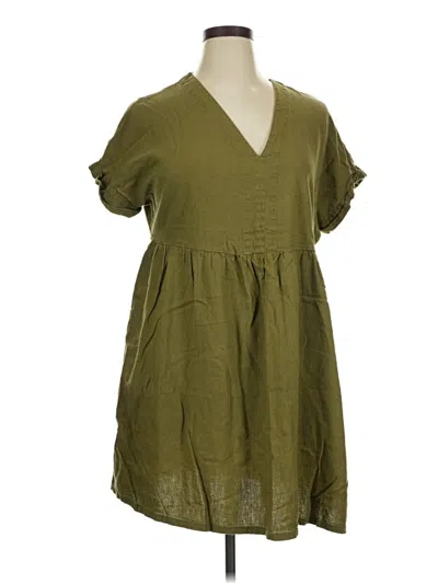 Pre-owned Universal Thread Casual Dress In Green