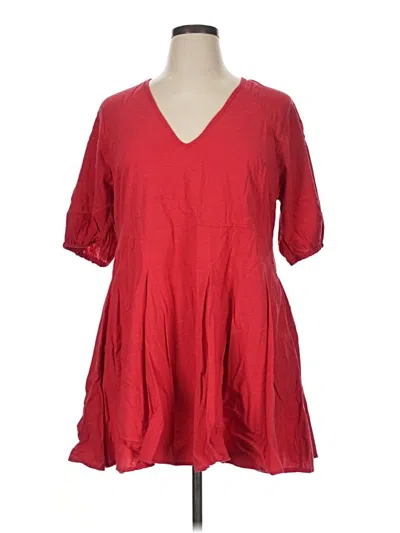 Pre-owned Universal Thread Casual Dress In Red