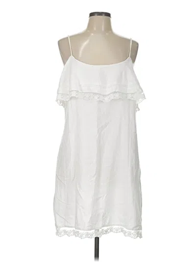 Pre-owned Universal Thread Casual Dress In White