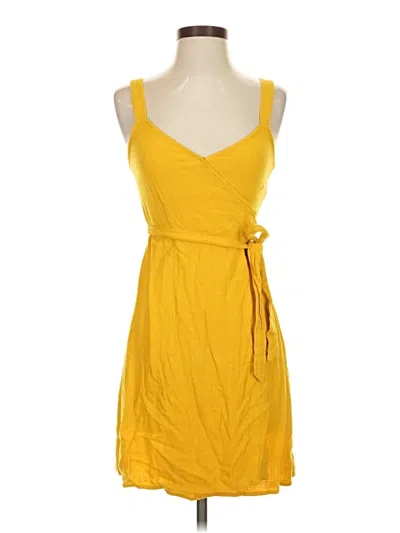 Pre-owned Universal Thread Casual Dress In Yellow