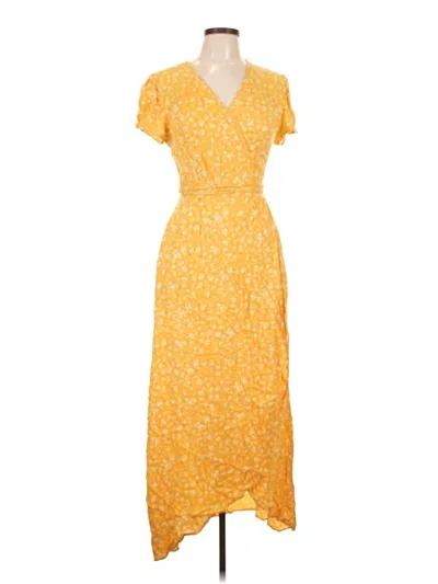 Pre-owned Universal Thread Casual Dress In Yellow