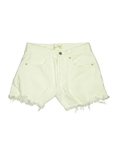 Pre-owned Universal Thread Denim Shorts In Ivory