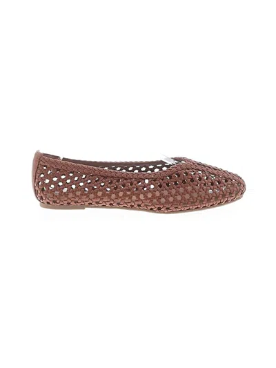 Pre-owned Universal Thread Flats In Brown