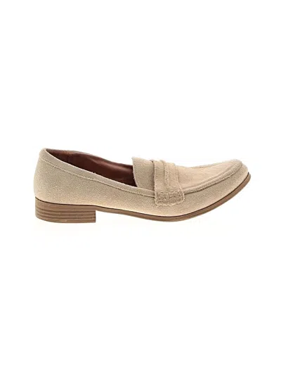 Pre-owned Universal Thread Flats In Tan