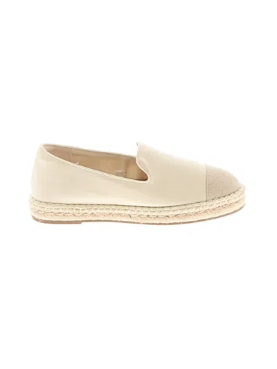 Pre-owned Universal Thread Flats In White