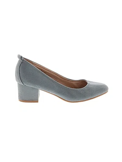 Pre-owned Universal Thread Heels In Gray