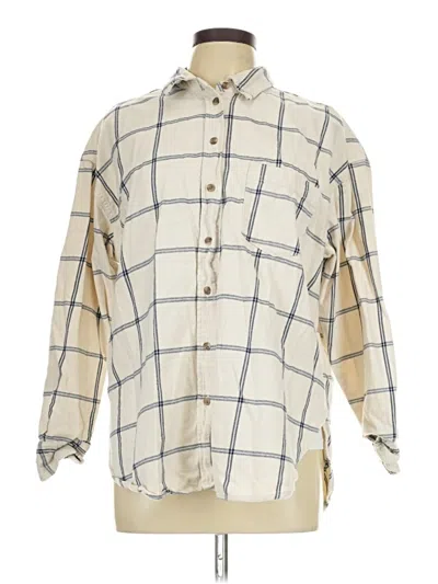 Pre-owned Universal Thread Long Sleeve Button Down Shirt In Ivory