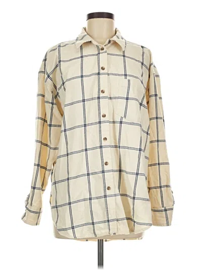 Pre-owned Universal Thread Long Sleeve Button Down Shirt In Ivory