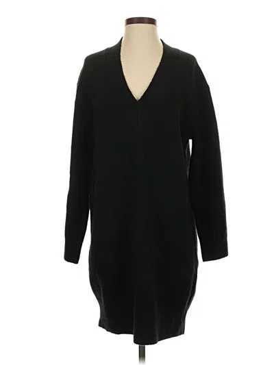 Pre-owned Universal Thread Pullover Sweater In Black