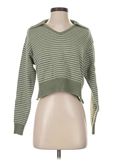 Pre-owned Universal Thread Pullover Sweater In Green