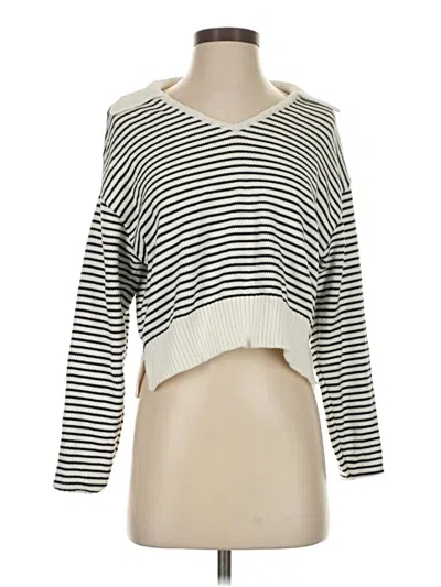 Pre-owned Universal Thread Pullover Sweater In White