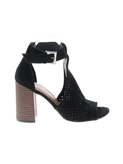 Pre-owned Universal Thread Sandals In Black