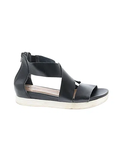 Pre-owned Universal Thread Sandals In Black