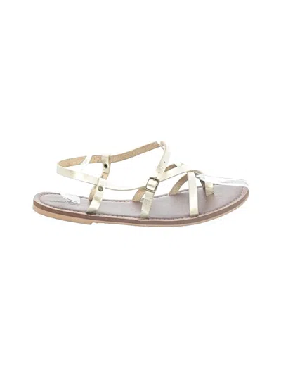 Pre-owned Universal Thread Sandals In Ivory