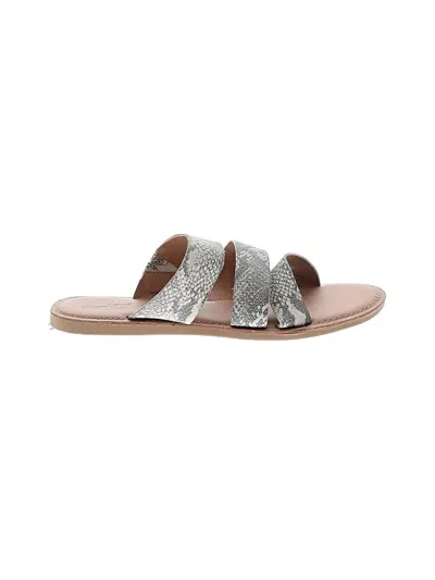 Pre-owned Universal Thread Sandals In Silver