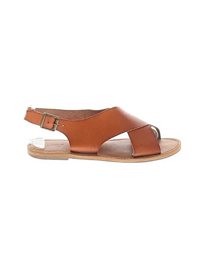 Pre-owned Universal Thread Sandals In Tan