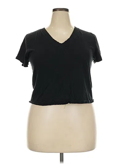 Pre-owned Universal Thread Short Sleeve T-shirt In Black