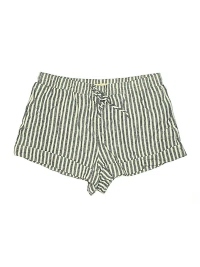 Pre-owned Universal Thread Shorts In Green