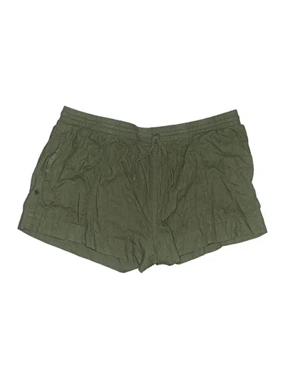 Pre-owned Universal Thread Shorts In Green