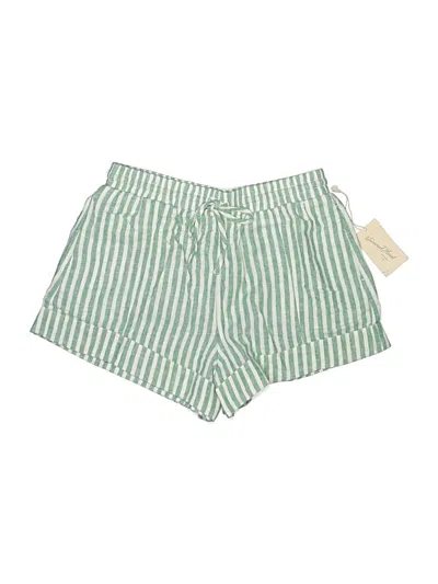 Universal Thread Shorts In Green