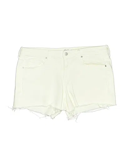 Pre-owned Universal Thread Shorts In Ivory