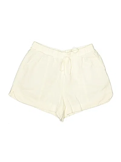 Pre-owned Universal Thread Shorts In Ivory