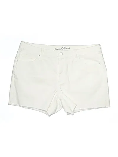 Pre-owned Universal Thread Shorts In Ivory