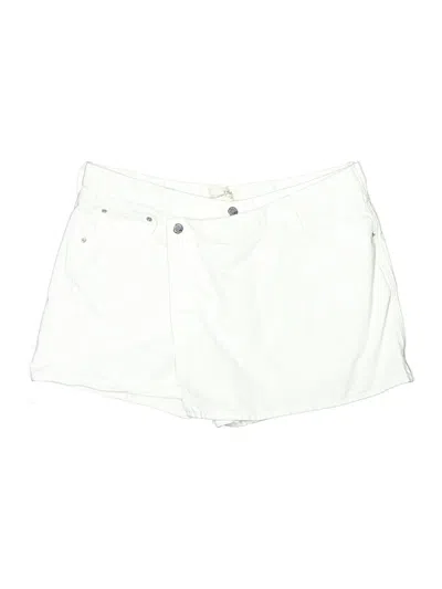 Pre-owned Universal Thread Shorts In White