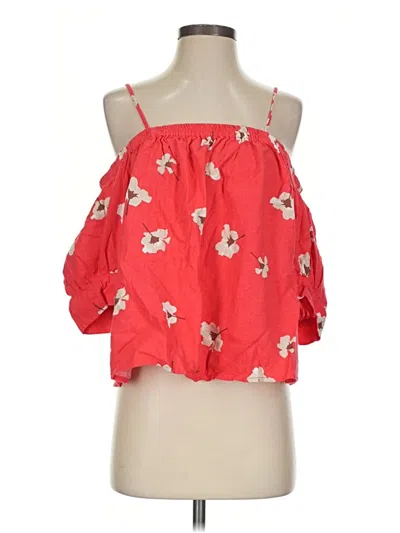 Pre-owned Universal Thread Sleeveless Blouse In Red