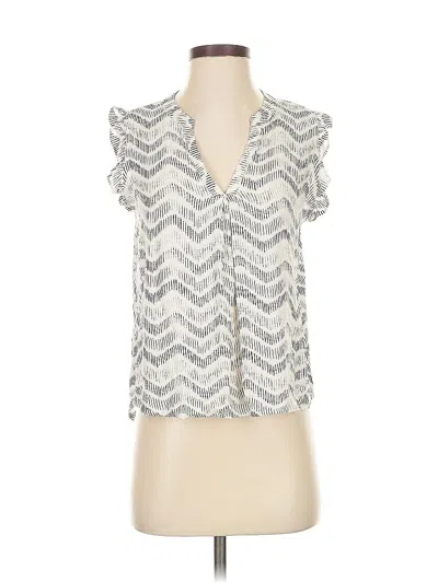 Pre-owned Universal Thread Sleeveless Blouse In White