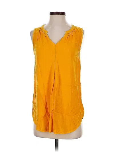 Pre-owned Universal Thread Sleeveless Blouse In Yellow